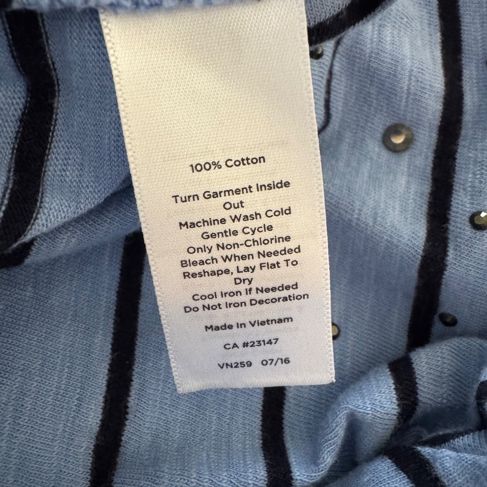 XS Talbots blue striped boatneck top with studs on front - Picture 7 of 7